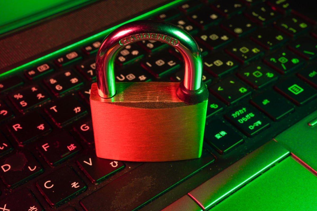 Cybersécurité hacker IA menaces numériques