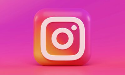 Réseaux sociaux TikTok Instagram smartphone social media