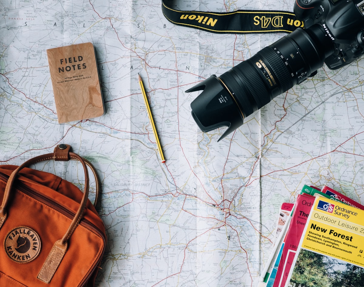 Voyage tourisme IA Airbnb Booking réservation